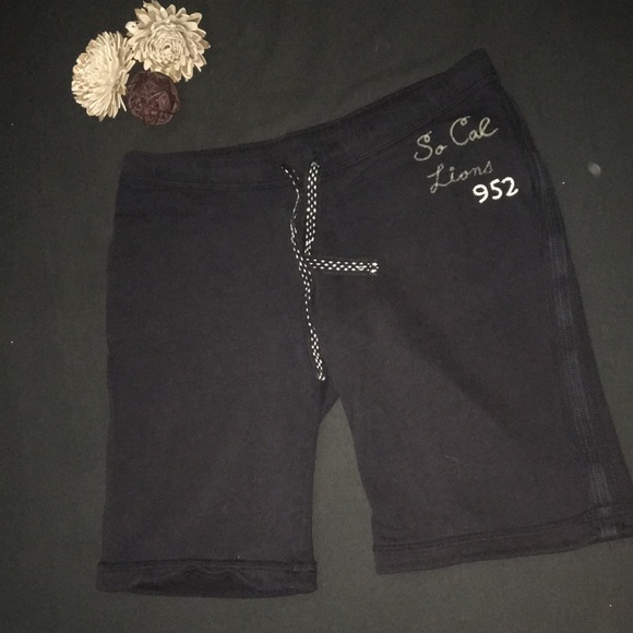 Capri Shorts - Picture 1 of 3